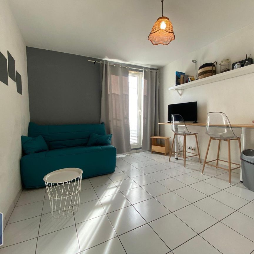 Location Appartement 1 pièce 17m² AVIGNON 84000 - Photo 1