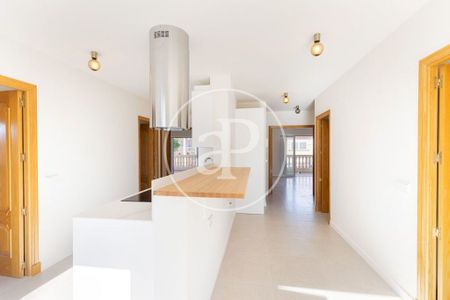 Luxury Villa for rent in Alcúdia, Balearic Islands - Photo 3