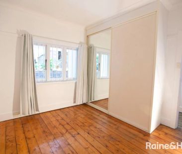 Apartment with 2 bedrooms & 1 bathroom - Photo 3