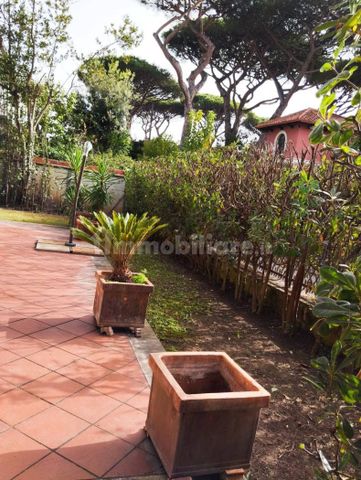 Villa unifamiliare via Varazze, Fregene, Fiumicino - Photo 5