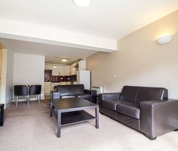 Apt 1, 21 Hyde Terrace - Photo 6