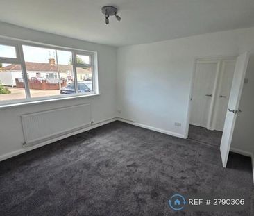 2 bedroom bungalow to rent - Photo 2