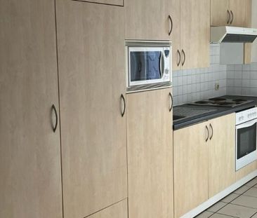 Appartement te huur in Ieper voor € 690 met 1 slaapkamer - Photo 4