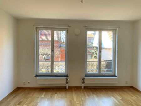 Vallgatan, Halmstad - Photo 2