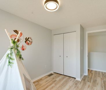 For Lease - 506 Blackwater Place, London North, Ontario - Photo 2