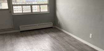 Two BDR APT. /East Hamilton - Photo 2