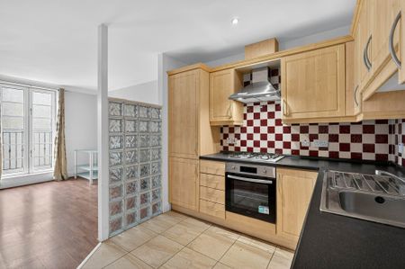 Apt 9 23 Rugby Parade, BELFAST, BT7 1PY - Photo 3