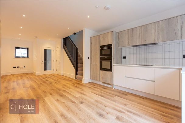 3 bedroom terraced house to rent - Photo 1