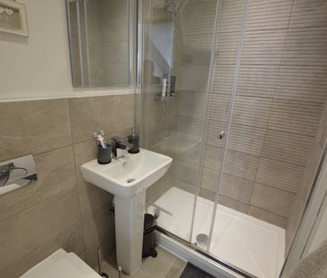 Apartment 19 Parkview, 14 Fitzalan Road, Handsworth, Sheffield, S13 - Photo 4