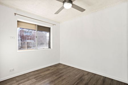 Low-Maintenance Living with Modern Comforts - Photo 2