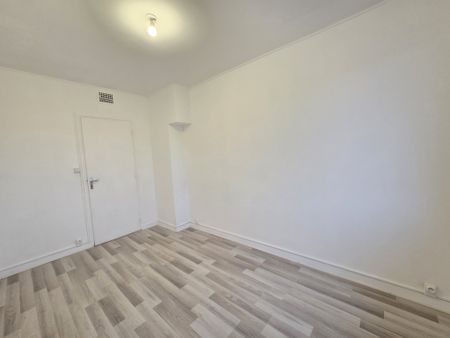 Location Appartement 3 pièces 66m² TROYES 10000 - Photo 4
