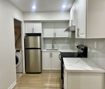 For Lease - 31 Shining Star Crescent, Toronto, Ontario - Photo 1