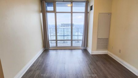 Quantum North Tower Lofts , #4312 - Photo 5