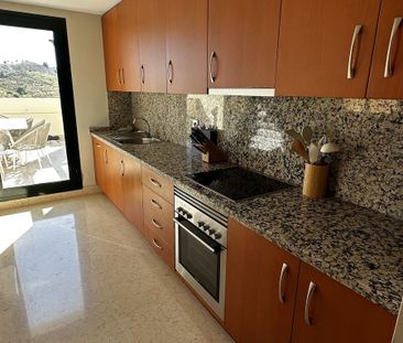 Penthouse Duplex in Benahavís - Photo 2