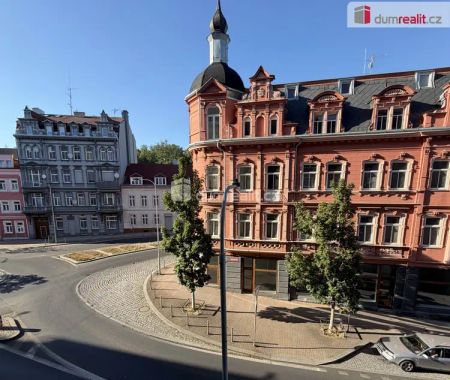 Pronájem bytu 3+1 s balkonem, 72 m – Karlovy Vary, Rybáře - Fotografie 2