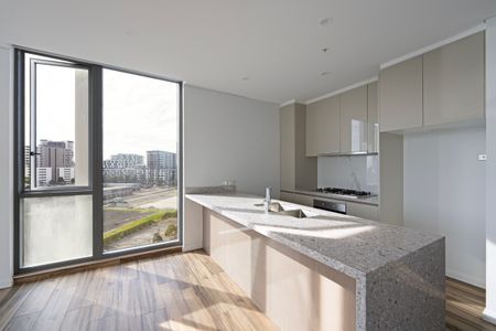 City View I Light & Sunny I Pool & Gym - Photo 5