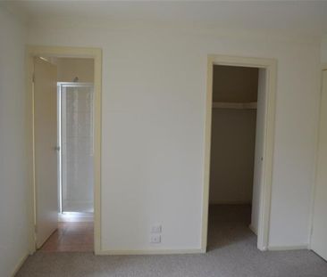 GREAT LOCATION - Photo 4