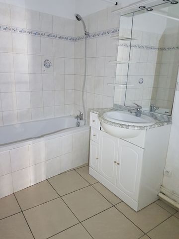 Location Appartement 2 pièces 59m² NANCY 54000 - Photo 4