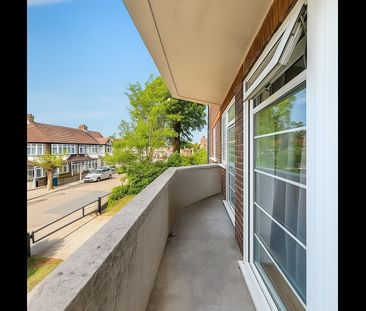 4 Bed Flat, London Road, CR7 - Photo 6