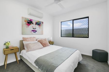 2 BEDROOM, 2 BATHROOM IN SOUGHT AFTER AREA - Photo 5