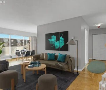 Canterbury Square | 810-860 Canterbury Avenue, Ottawa - Photo 1