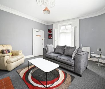 4 bedroom house share to rent - Photo 1