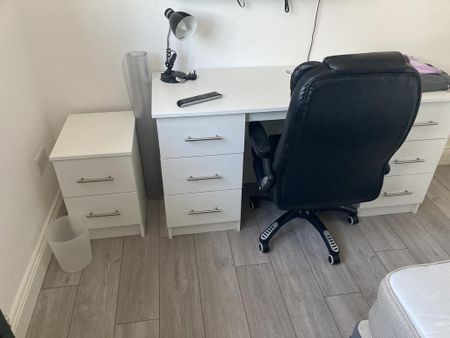 2 bedroom house share to rent - Photo 2