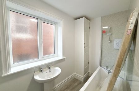 Flat 2, Beck House, 3 West Parade Road, Scarborough - Photo 5