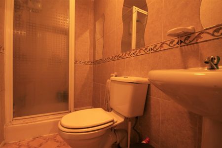 Queens Terrace, Jesmond, Newcastle Upon Tyne - Photo 5