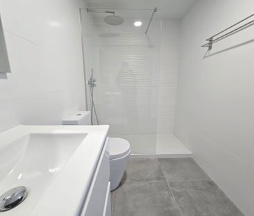 Piso de alquiler en Passeig del Mare Nostrum, Port - Photo 3