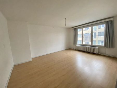 Zeer ruim en sfeervol appartement op topligging - Photo 3