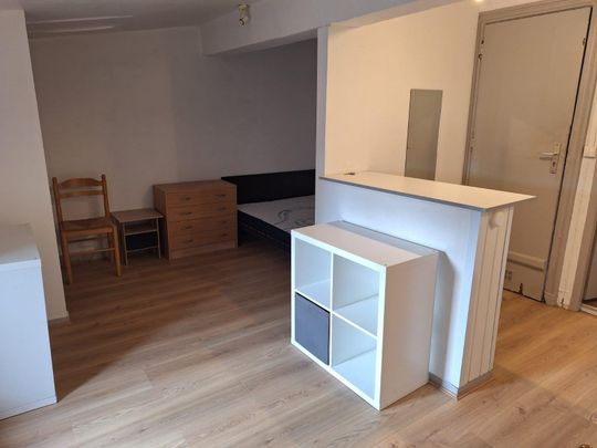 Location Appartement 1 pièce 22m² BORDEAUX 33000 - Photo 1