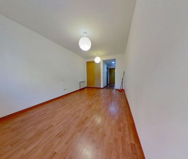 Piso de alquiler en Calle del Mar de Japón, Pinar del Rey - Photo 3