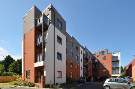 2 bedroom flat to rent - Photo 5