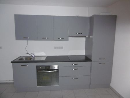 Location Appartement 3 pièces 65m² - Photo 4