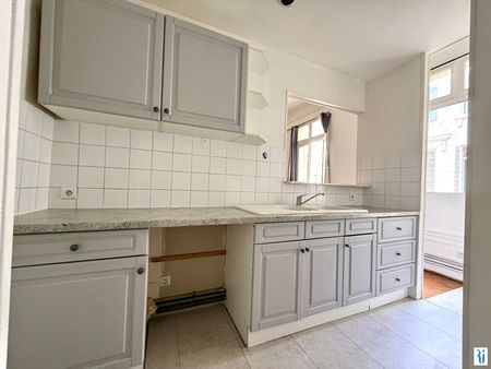 Location Appartement 3 pièces 56m² ROUEN 76000 - Photo 4