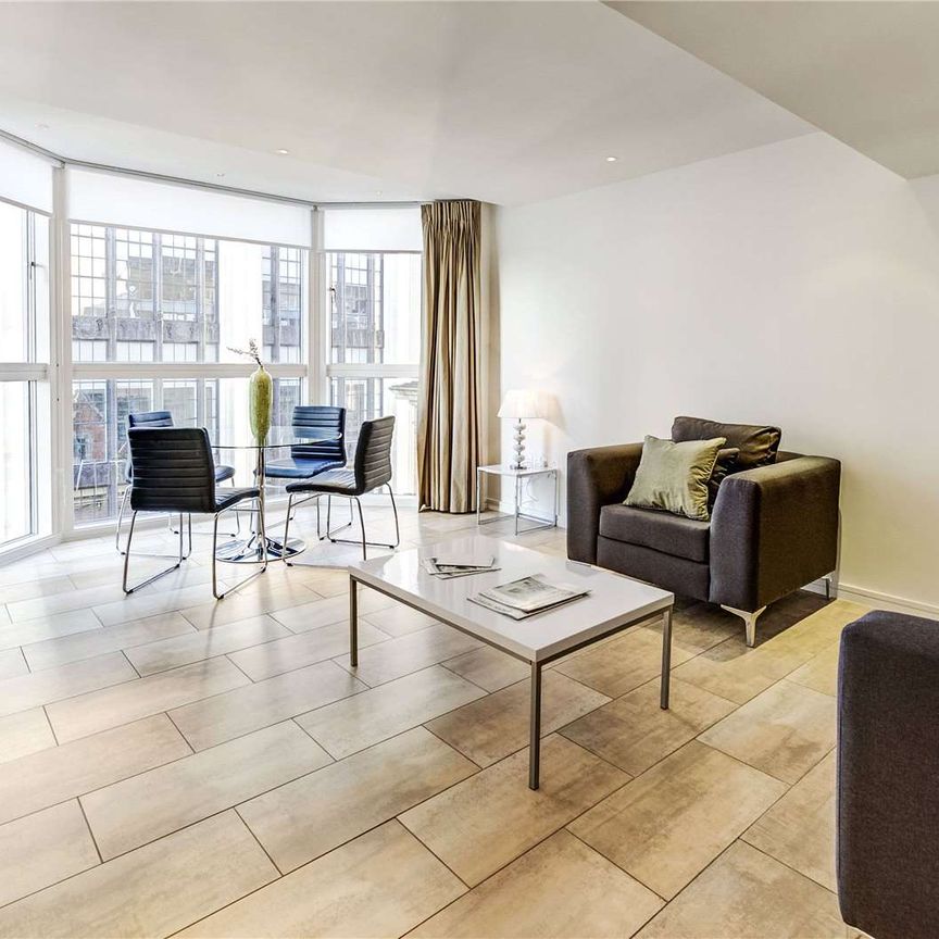 Set on the 3rd floor and offering 687 sq ft, the apartment has been individually designed to the highest specification allowing for space, light and style. - Photo 1