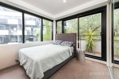 Beautiful Two Bedroom, Two Bathroom Residence in the Coveted and Highly Sought-After Ebony - Photo 5