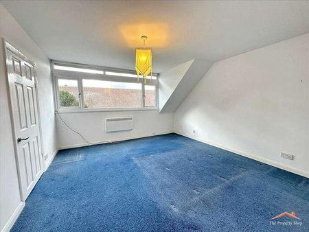 St. Peters Close, Bushey Heath, Bushey, WD23 - Photo 2