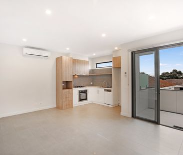 3/36 Kelsby Street, Reservoir VIC 3073 - Photo 3