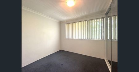 LUXURY TOUCHES, IDEAL LOCATION! - Photo 3