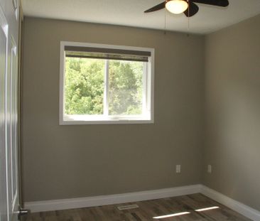For Lease - 50 Pickett Crescent, Barrie, Ontario - Photo 5