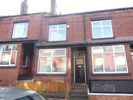 Luxor View, Harehills, LS8 - Leeds - Photo 3