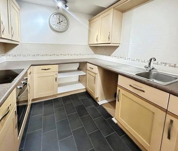 2 bedroom apartment to rent - Photo 6