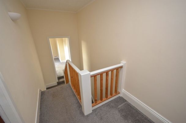 2 bed maisonette to rent in Stanhope Road, South Shields, NE33 - Photo 1