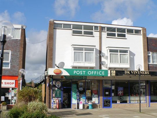 2 bedroom flat to rent - Photo 1