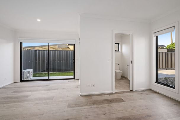 Room 2/5 Kelly Street, Wodonga - Photo 1