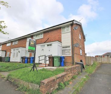 2 bedroom ground floor flat to rent - Photo 5