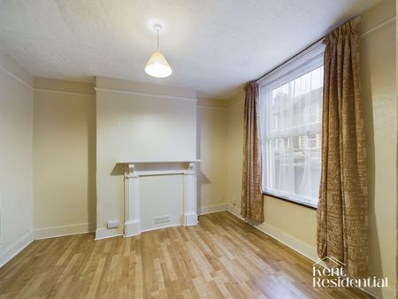 3 bed house to rent in John Street, Maidstone, ME14 - Photo 3