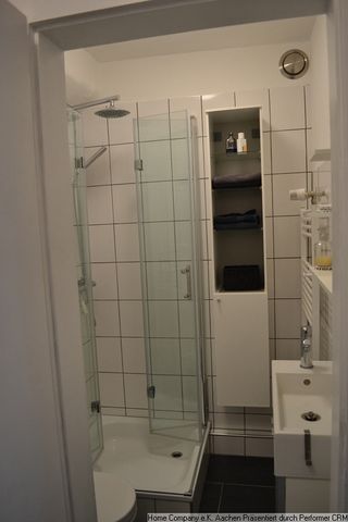 Aachen-City; Schick und modern möbl. 1 Zi-Appartm.; ruhige u. verkehrsgünst. Lage - Photo 2